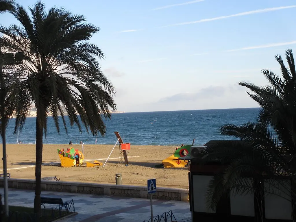 Apartamento Frente a la playa Malagueta Arenal, 10 personas Málaga 0*,