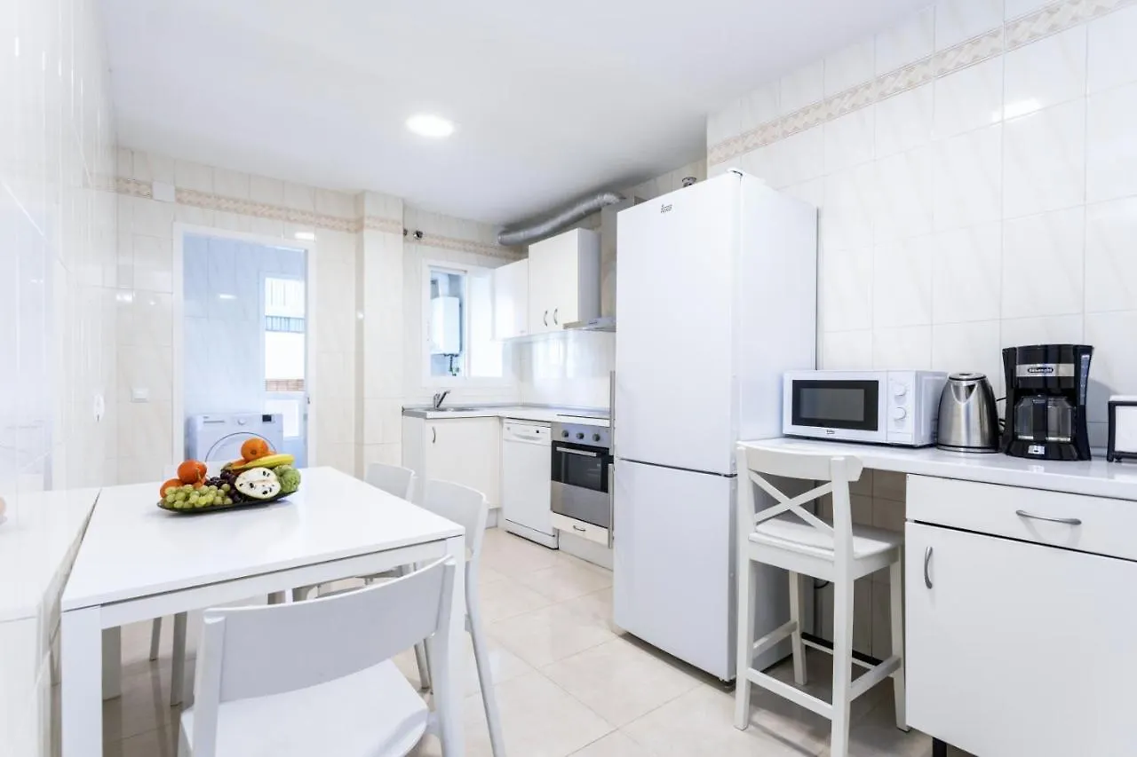 Rentcostadelsol Malagueta Arenal Malaga Apartment